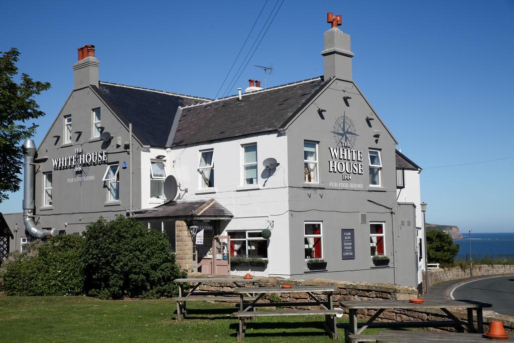 The White House Inn - Уитби Экстерьер фото